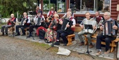 Mikäs kesällä soitellessa